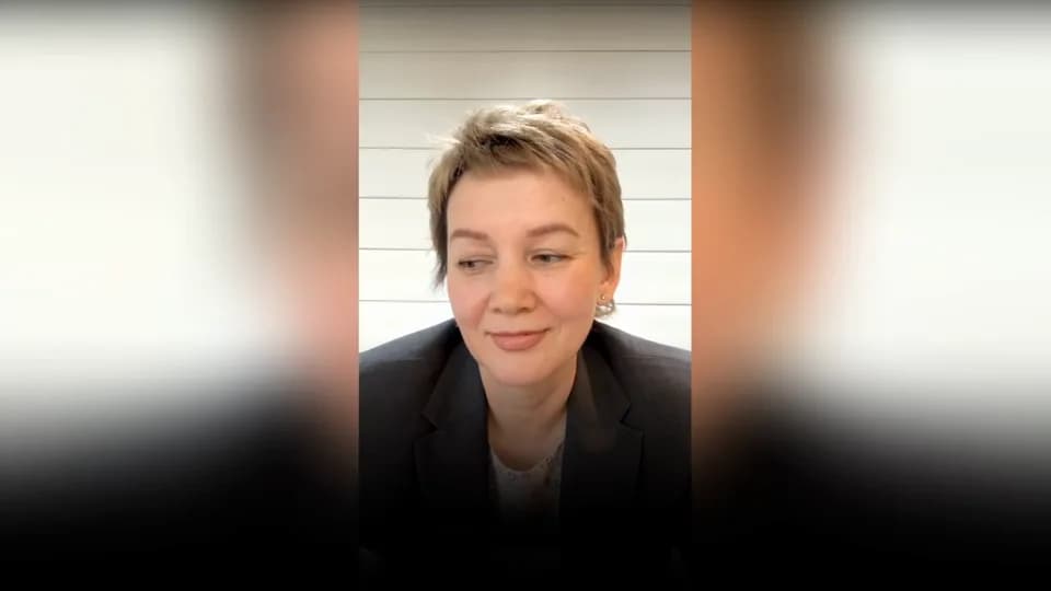 Муж сам вымыл холодильник